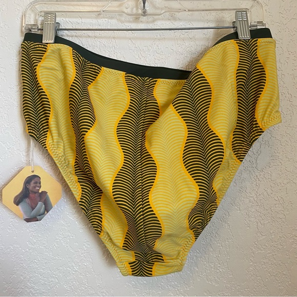 Fe Noel for Target Geometric Print Bikini bottoms - Picture 5 of 7